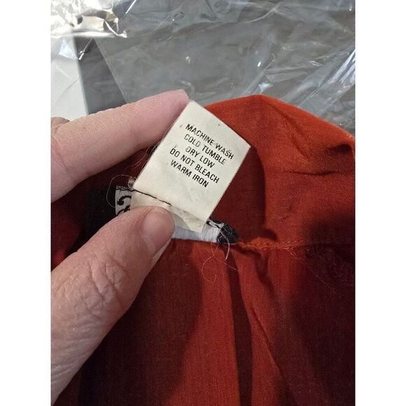 Womens Rust Button-Up Long-Sleeve Blouse Shirt W/ Chest Pocket & Back Pleat - Picture 9 of 10